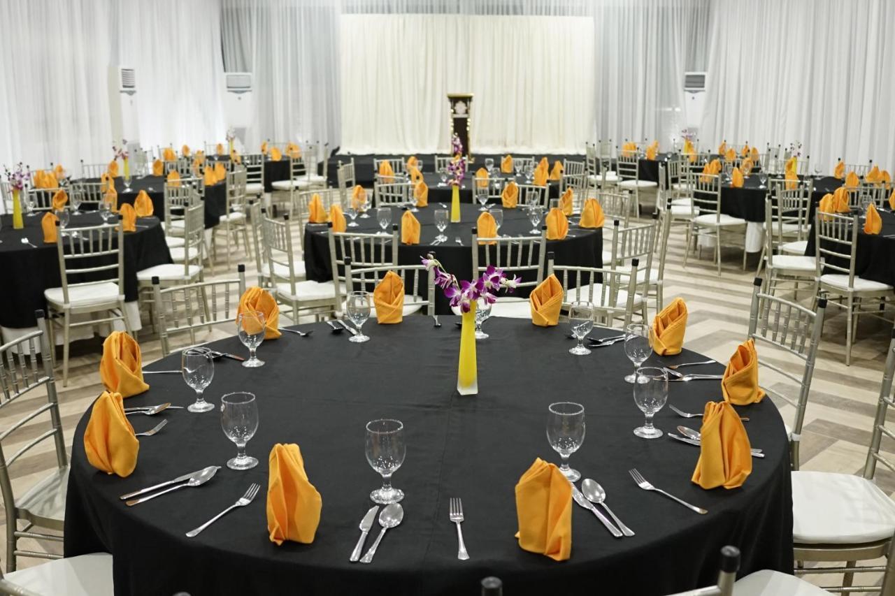 Grand Regal Hotel Davao City Eksteriør bilde